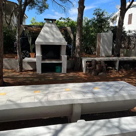 度假居 Casa Rosa Con Giardino Pineta A San Giovanni Di *