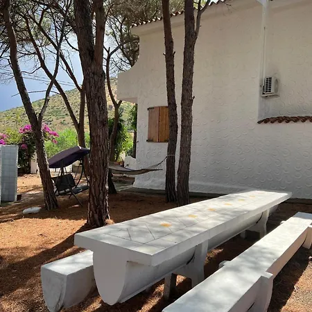 Casa Rosa Con Giardino Pineta A San Giovanni Di 度假居